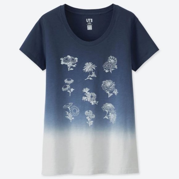 2 Uniqlo Hokusai Blue Tees - Picture 3 of 3